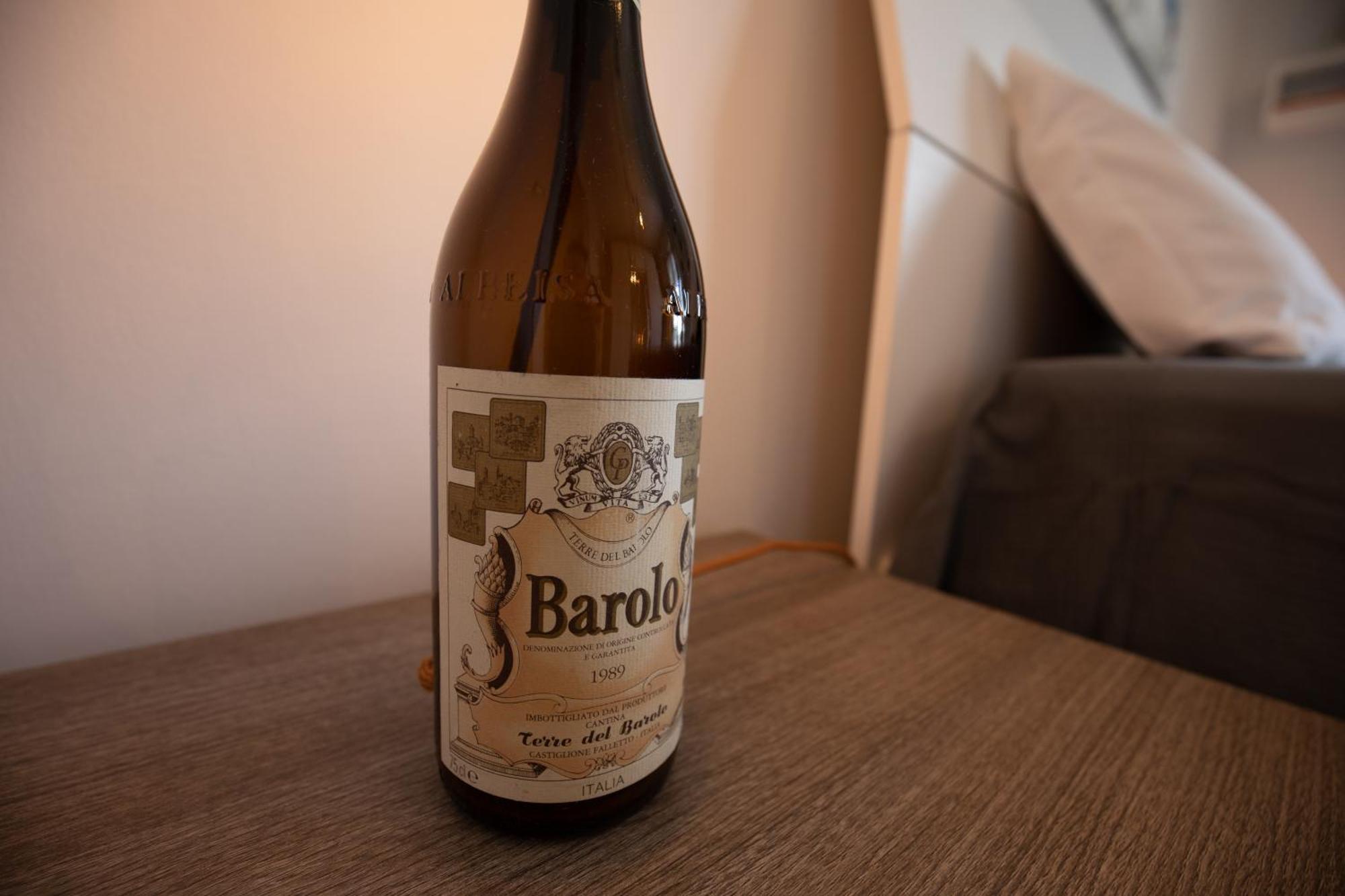Vinhome Bilocale Con Garage Privato Alba Centro エクステリア 写真