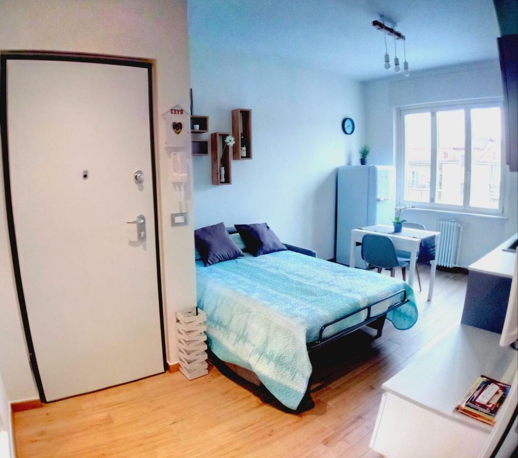 Vinhome Bilocale Con Garage Privato Alba Centro エクステリア 写真